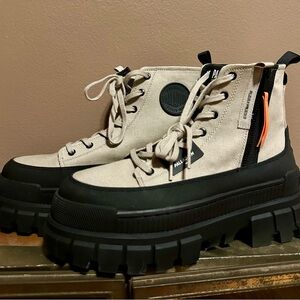 Palladium Revolt Sand and Black Chunky High-Tops Boots
